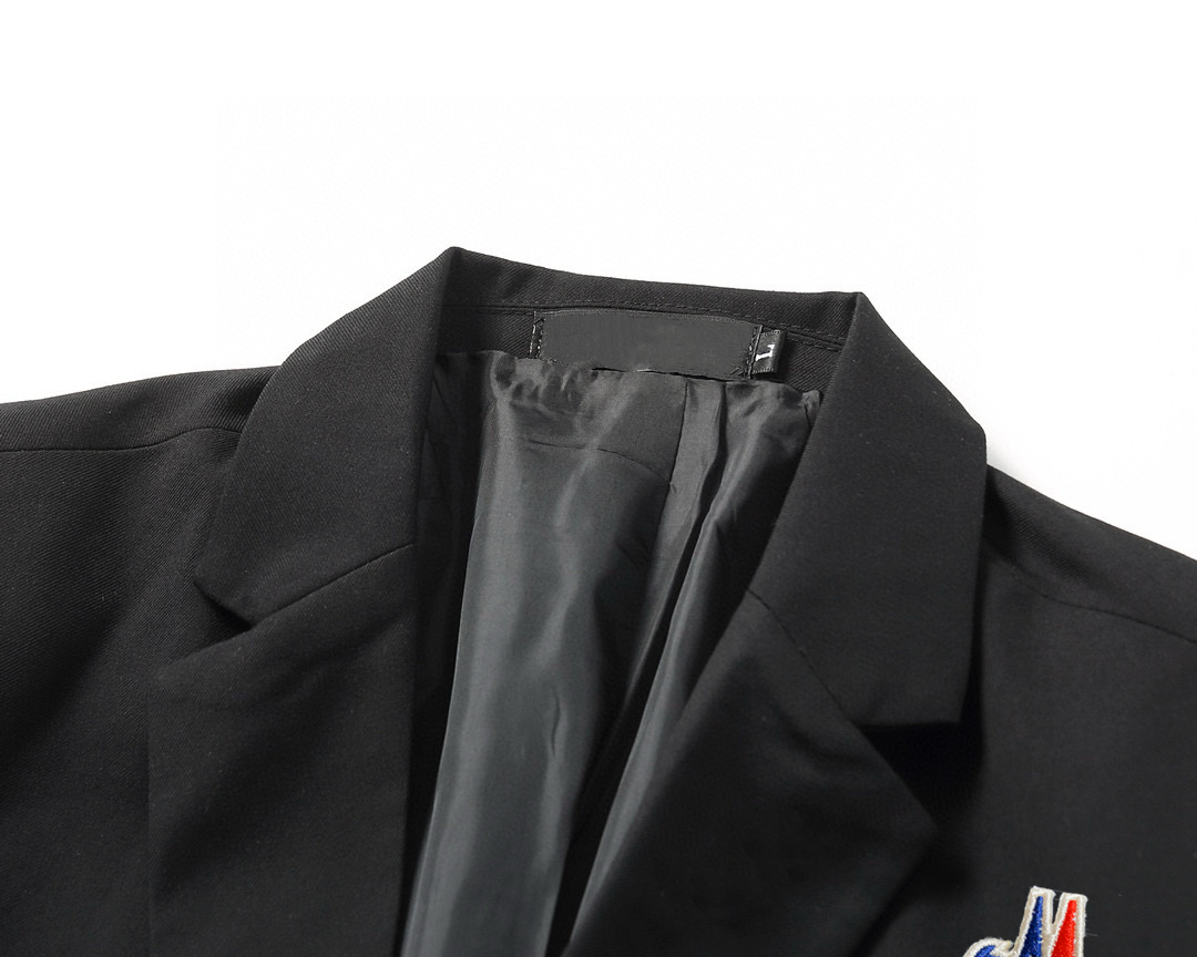 Moncler Business Suit